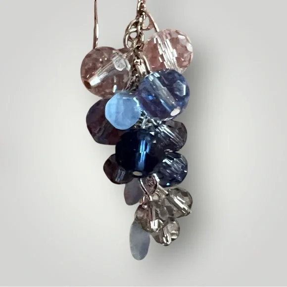 Elegant Dangle Earrings - Picture 2 of 2